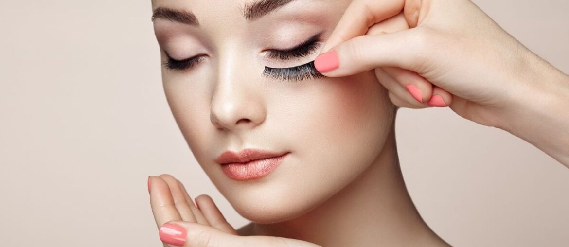Substitutes for Eyelash Glue